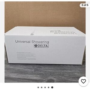 DELTA FAUCET 75511BL Universal Components Hand Shower, 5-setting Handshower  NEW